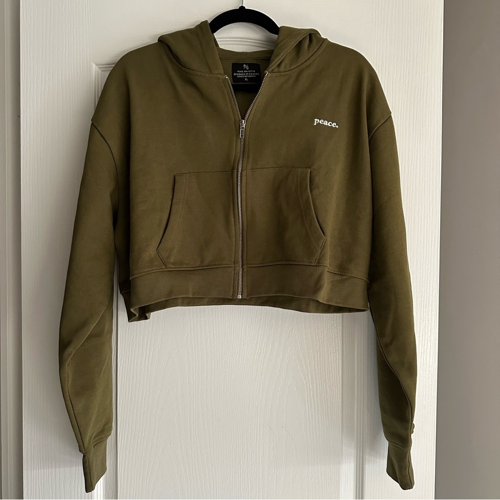 NWT Peace Collective US XL Cropped Green Hoodie